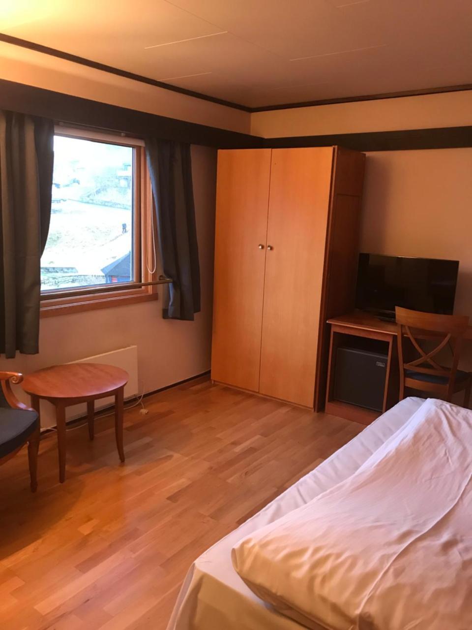 Camp Skytterhuset Motel Hammerfest Buitenkant foto
